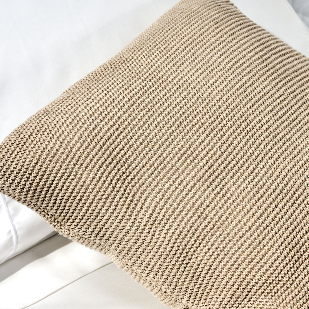 01 01 0538 Capa Almofada 40x40 Tricot Infinite Bege 002